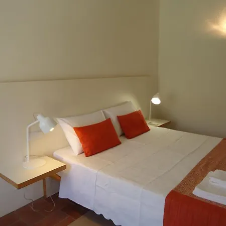 Fine Arts Convento Bernardas Bb *