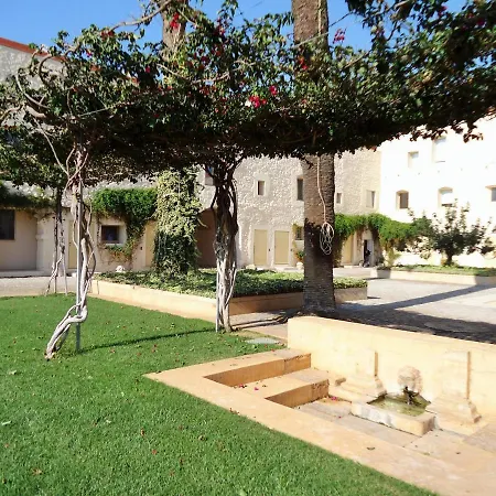 Апартаменты Fine Arts Convento Bernardas Bb Тавира