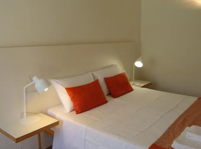 Fine Arts Convento Bernardas Bb *